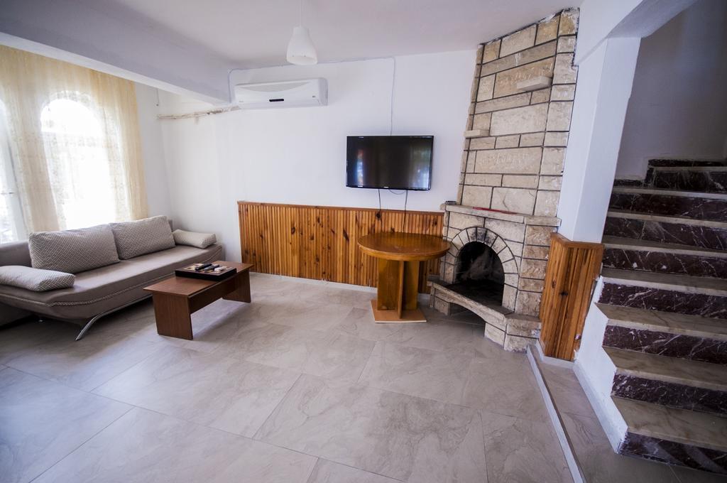 Inci Apart & Hotel Enez Bagian luar foto