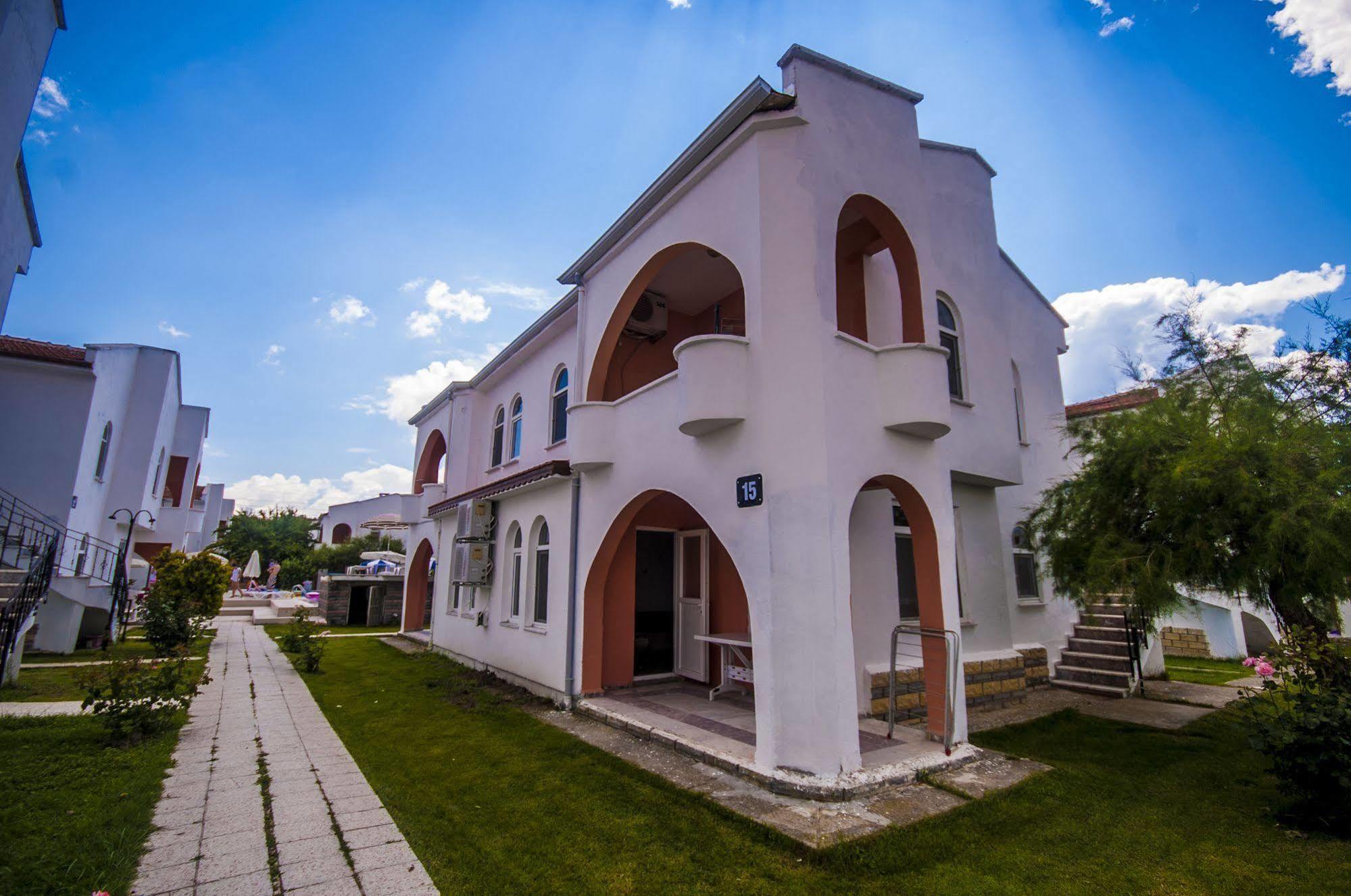 Inci Apart & Hotel Enez Bagian luar foto