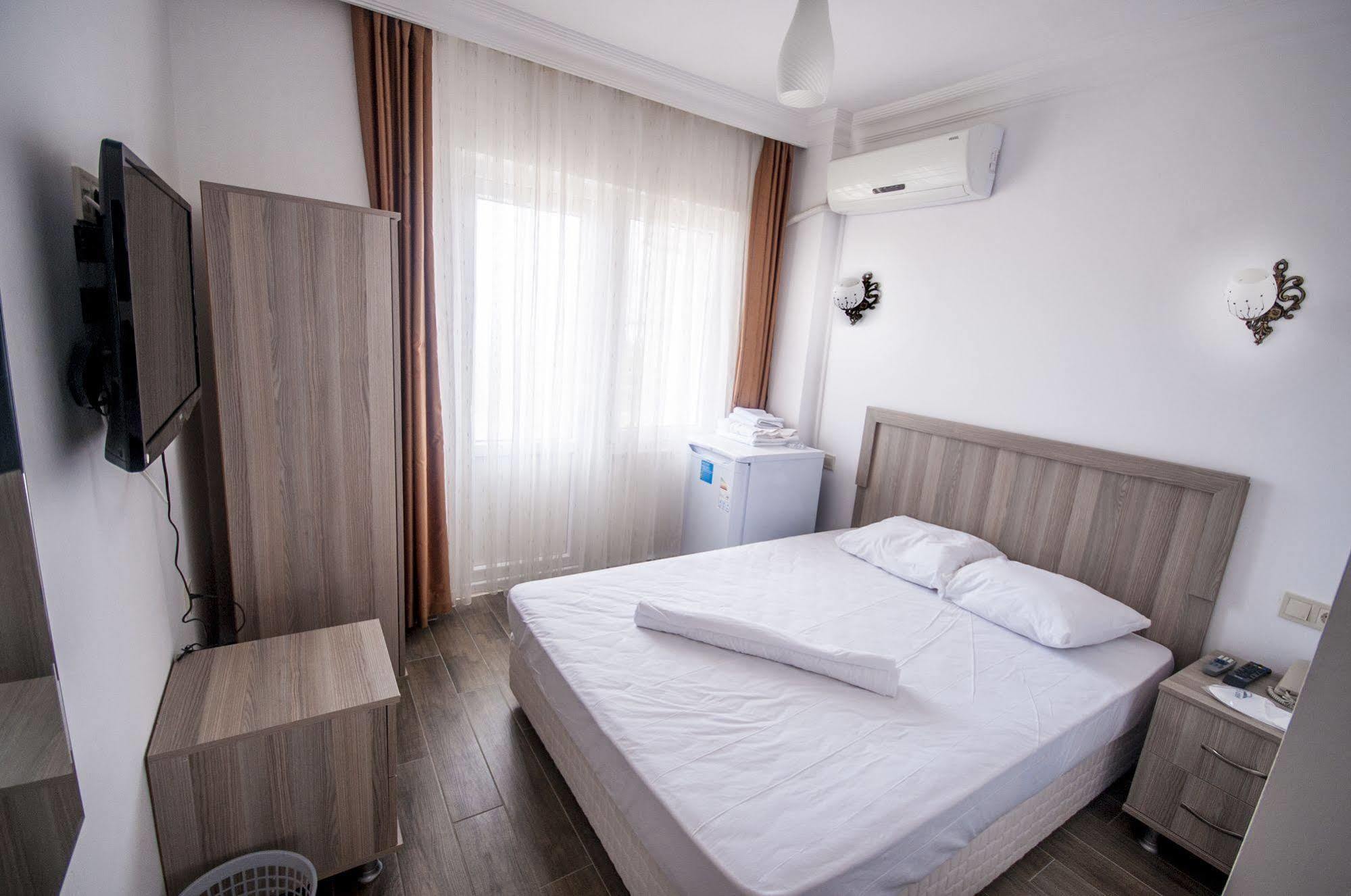Inci Apart & Hotel Enez Bagian luar foto
