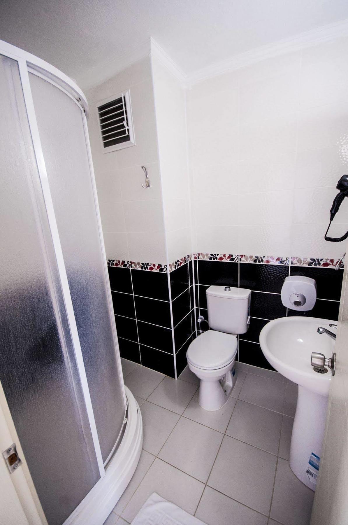 Inci Apart & Hotel Enez Bagian luar foto